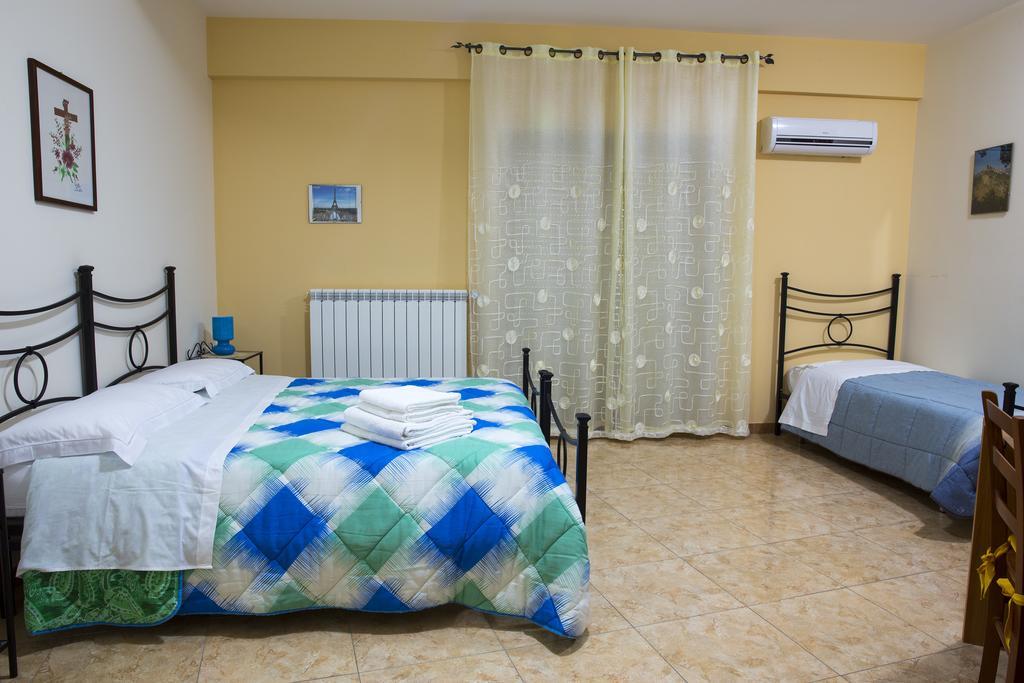 Case Vacanze Scimeca Caccamo Exterior photo